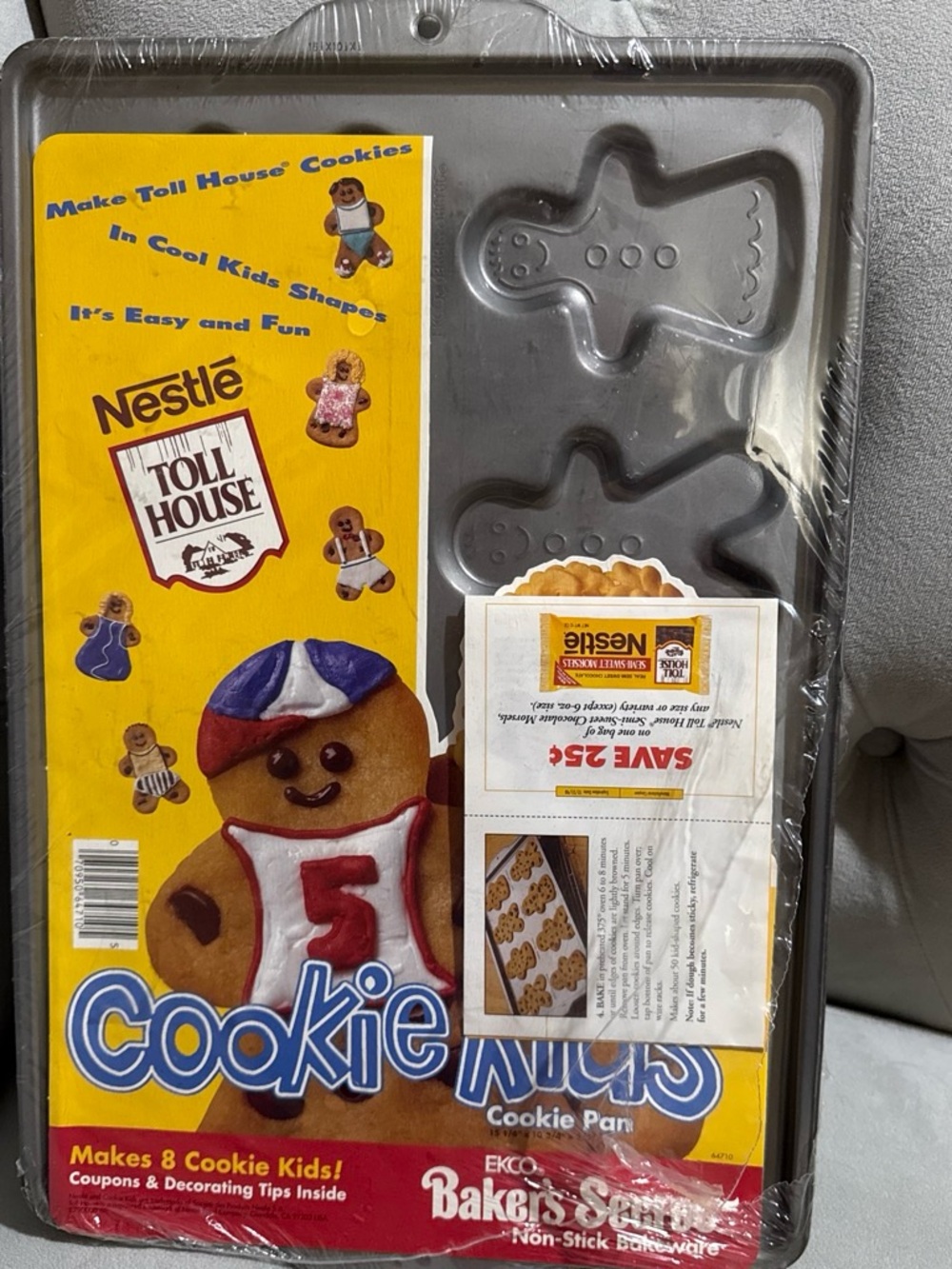 Vintage Cookie Kids Gingerbread Cookie Pan - Brown Non-Stick